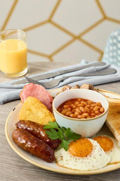 Wharton Park Golf & Country Club 4*